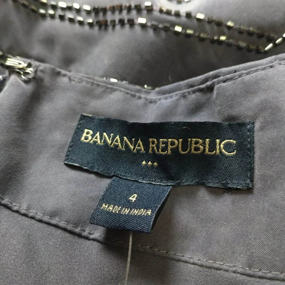 Banana Republic Size 4 Beaded Mini Skirt Purple/Blue Party Holiday Feminine